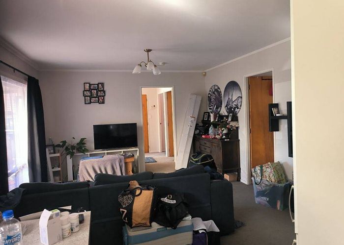  at 11 Sandgate Ave, Botany Downs, Manukau City, Auckland