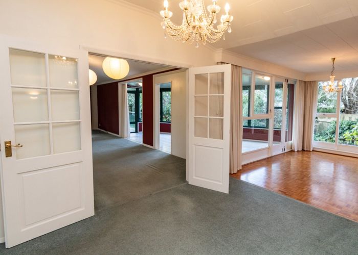  at 395 Fergusson Drive, Heretaunga, Upper Hutt