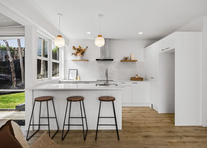  at 6 Kingsway Avenue, Sandringham, Auckland City, Auckland