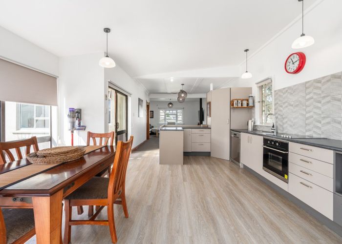  at 8 Montagu Street, Feilding, Feilding
