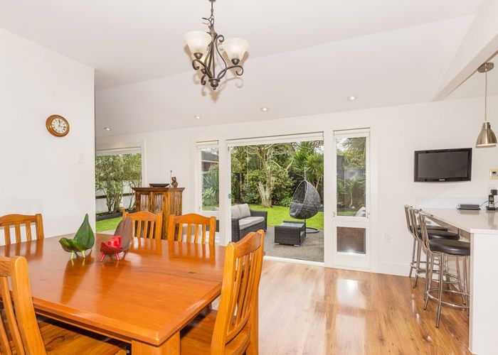  at 43 Parkdale Road, Mount Albert, Auckland City, Auckland