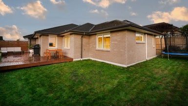  at 6 Kingfisher Road, Silverdale, Silverdale