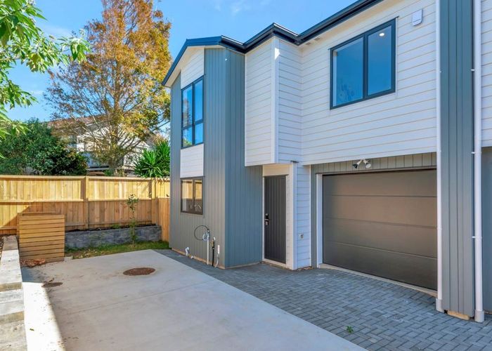  at 13D Southview Place, Wattle Downs, Auckland