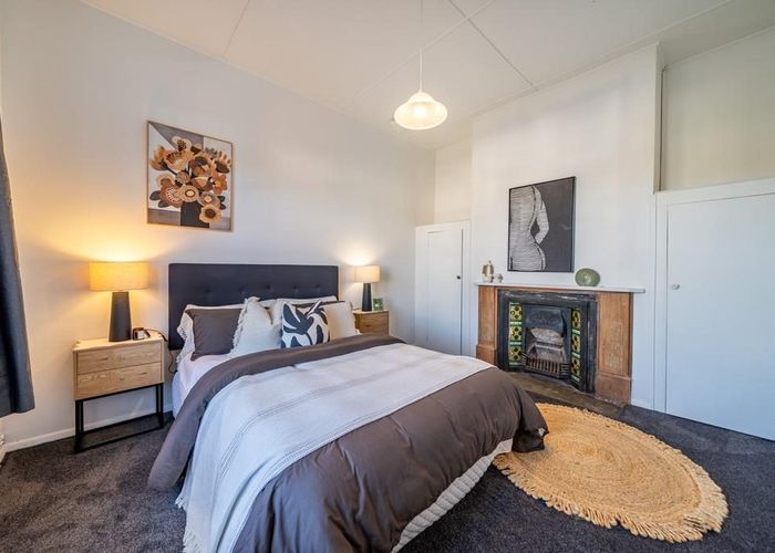  at 35 Riddlers Crescent, Petone, Lower Hutt, Wellington