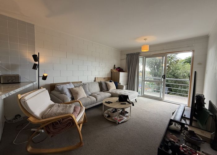 at 9/19 Verbena Road, Birkdale, North Shore City, Auckland