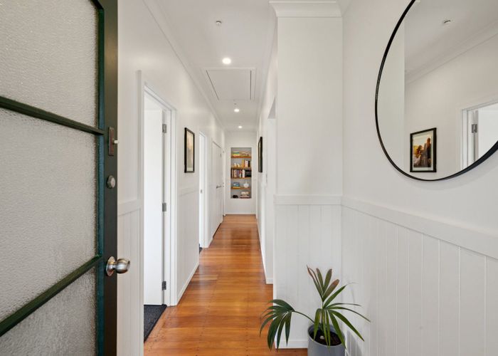  at 48 Galway Avenue, Hamilton East, Hamilton