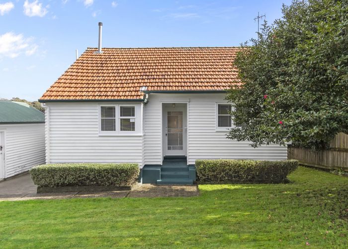  at 27 Bledisloe Terrace, Hamilton East, Hamilton