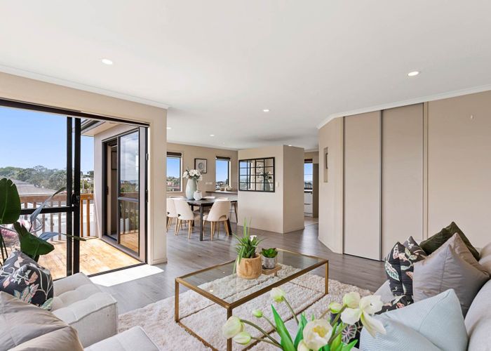  at 20 Toroa Street, Torbay, North Shore City
