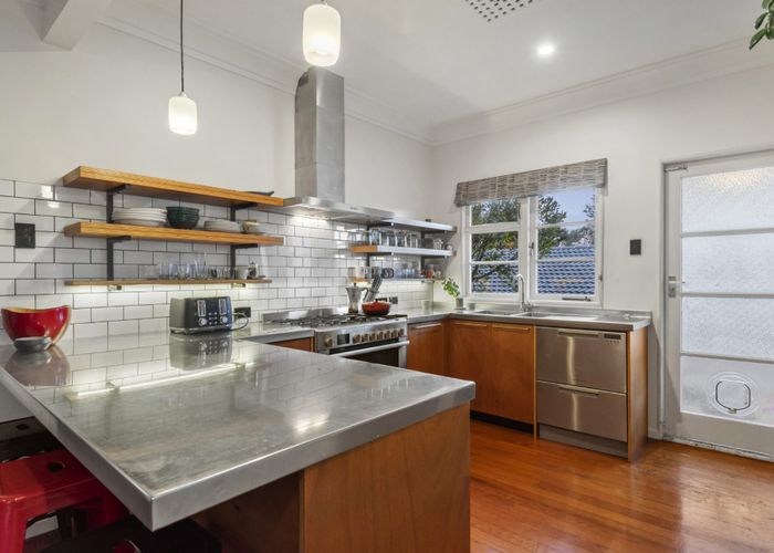  at 176 Atkinson Road, Titirangi, Auckland