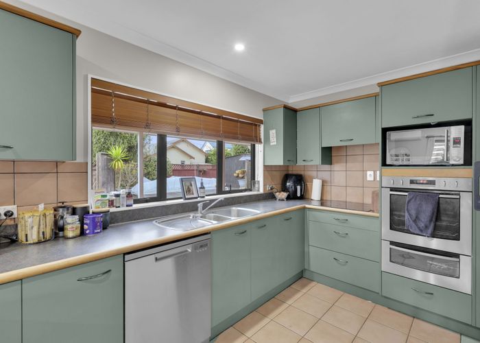  at 6 Fencourt Place, Rototuna, Hamilton, Waikato