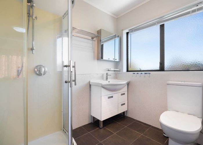  at 65 Kurnell Drive, Botany Downs, Manukau City, Auckland