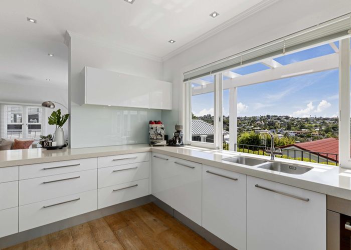  at 1/41 East Coast Road, Milford, North Shore City, Auckland