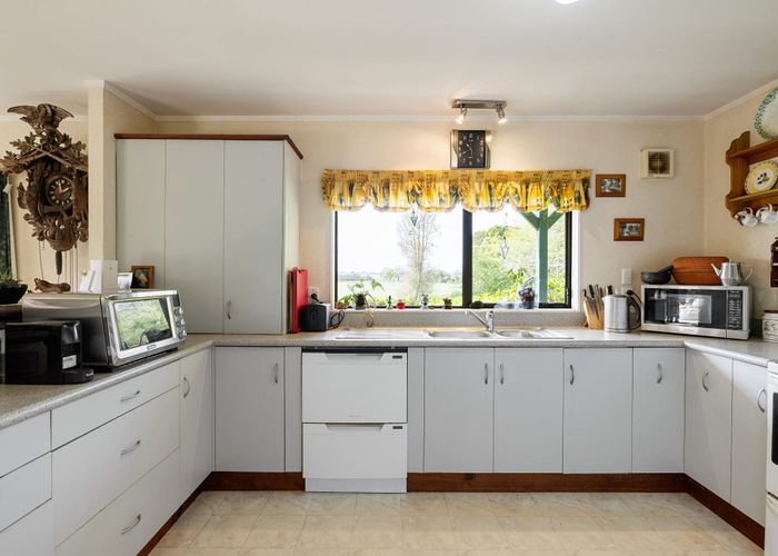  at 38 Narrows Road, Rukuhia, Hamilton
