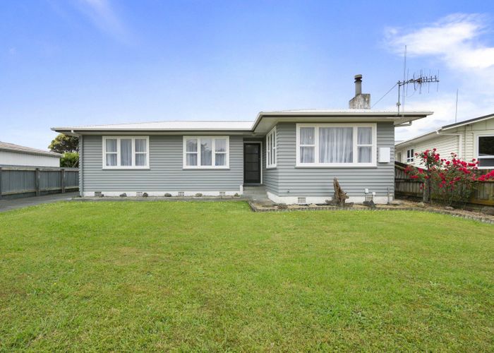 at 3 Somerset Crescent, Highbury, Palmerston North, Manawatu / Whanganui