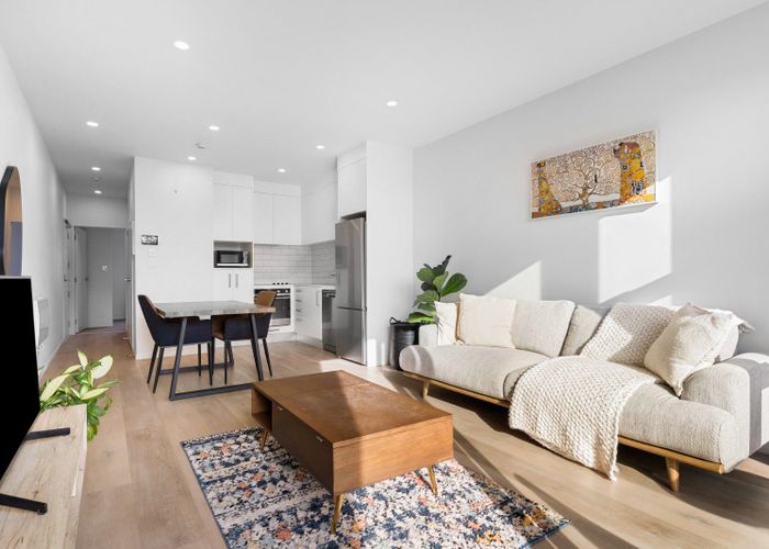  at 203/2 Ko Street, Northcote, North Shore City, Auckland