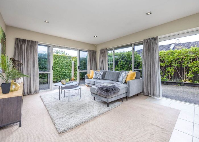  at 2 Elwyn Close, Flat Bush, Manukau City, Auckland