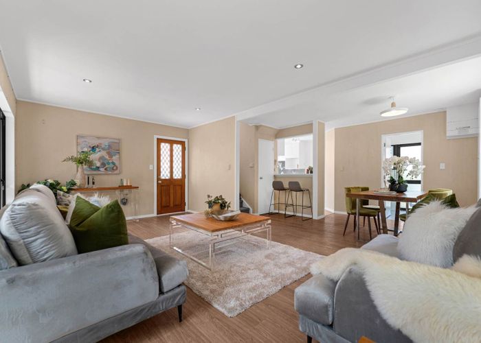  at 1/9 Antrim Grove, Bayview, Auckland