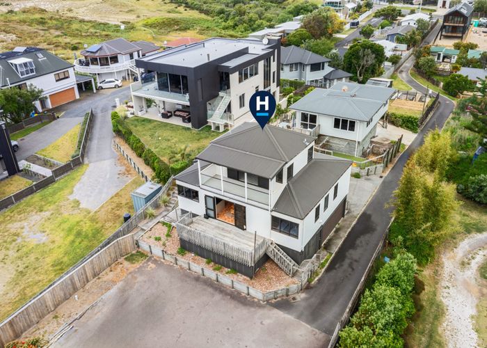  at 1337C Papamoa Beach Road, Papamoa Beach, Papamoa