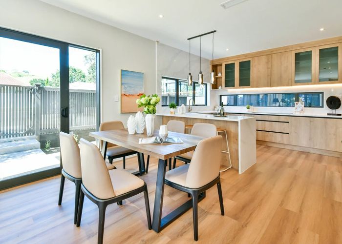  at 42a Church Road, Mangere Bridge, Manukau City, Auckland