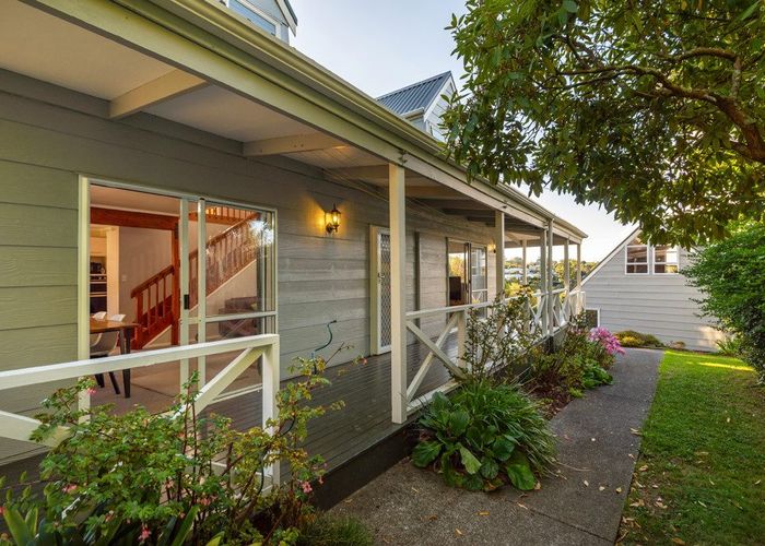  at 83 Stillwater Crescent, Stillwater, Silverdale