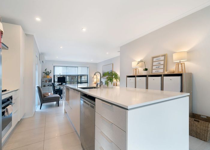  at 16 Waimoana Close, Massey, Auckland