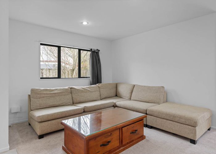  at 27A Keegan Drive, Massey, Waitakere City, Auckland