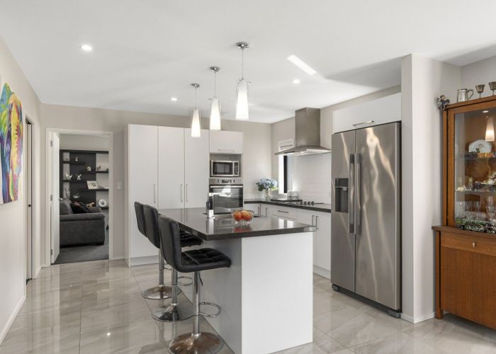  at 8 Maria Tini Drive, Papamoa Beach, Papamoa