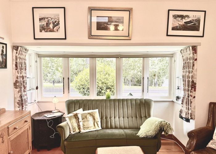  at 16 Hillsborough Terrace, Hamilton Central, Hamilton