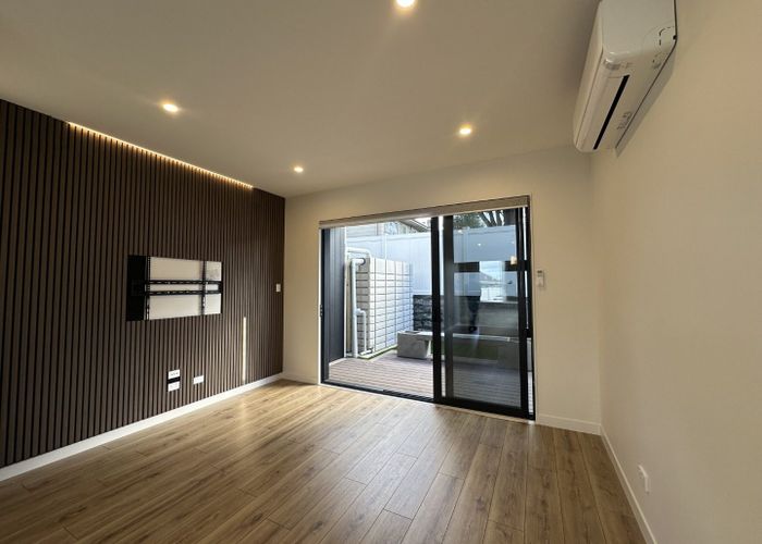  at 17B Midgley Road, West Harbour, Waitakere City, Auckland