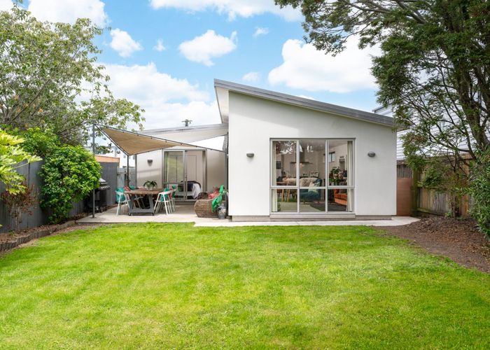  at 19 Heywood Terrace, Richmond, Christchurch