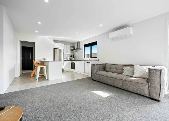  at 2/16 Maanihi Drive, Rototuna, Hamilton, Waikato