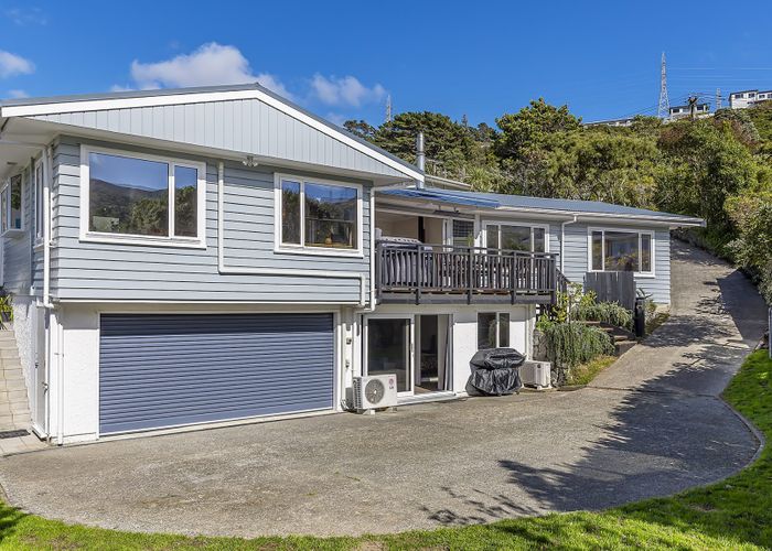  at 50 Spencer Street, Crofton Downs, Wellington