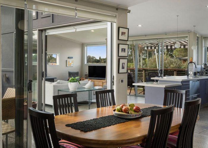  at 32 Roretana Drive, Athenree, Western Bay Of Plenty, Bay Of Plenty