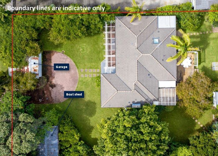  at 9 Glamis Avenue, Manly, Rodney, Auckland