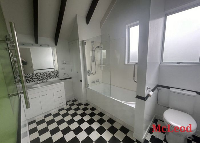  at 48 Queens Drive, Allenton, Ashburton