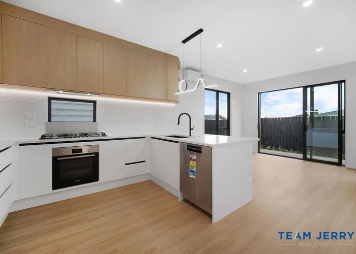  at 29D Dellwood Avenue, Henderson, Waitakere City, Auckland