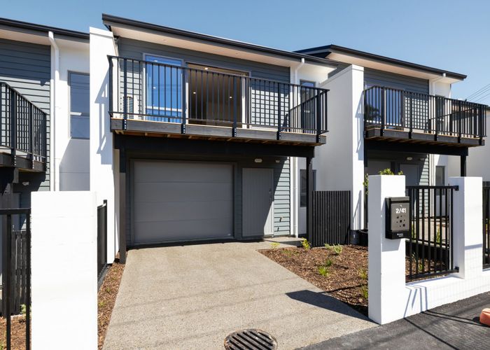  at 2/41 Thackeray Street, Hamilton Lake, Hamilton, Waikato