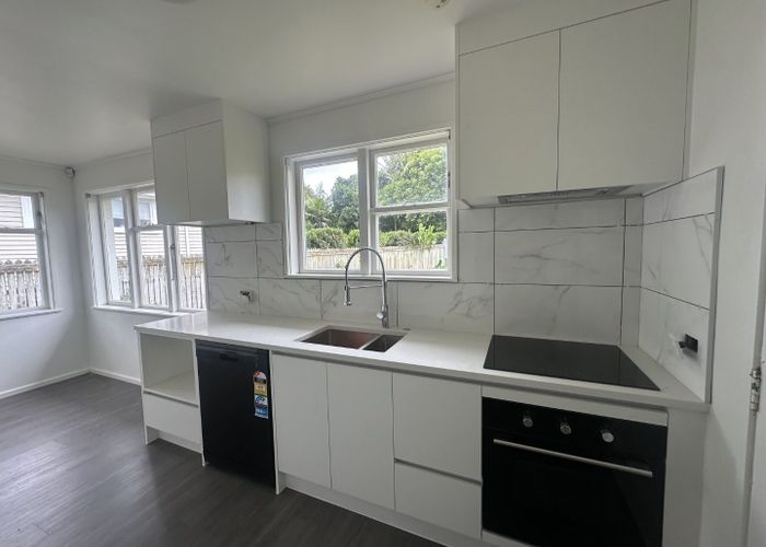  at 17 Brookfield Avenue, Onehunga, Auckland City, Auckland