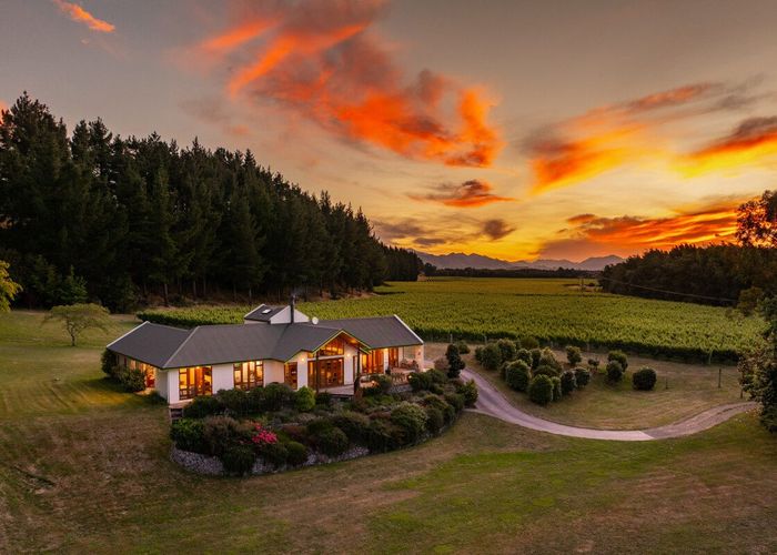  at 304 Dog Point Road, Hawkesbury, Marlborough, Marlborough