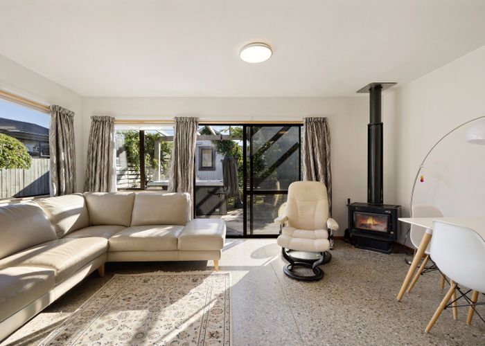  at 8 Kawarau Place, Frankton, Queenstown-Lakes, Otago