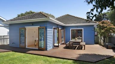  at 30 Para Street, Miramar, Wellington