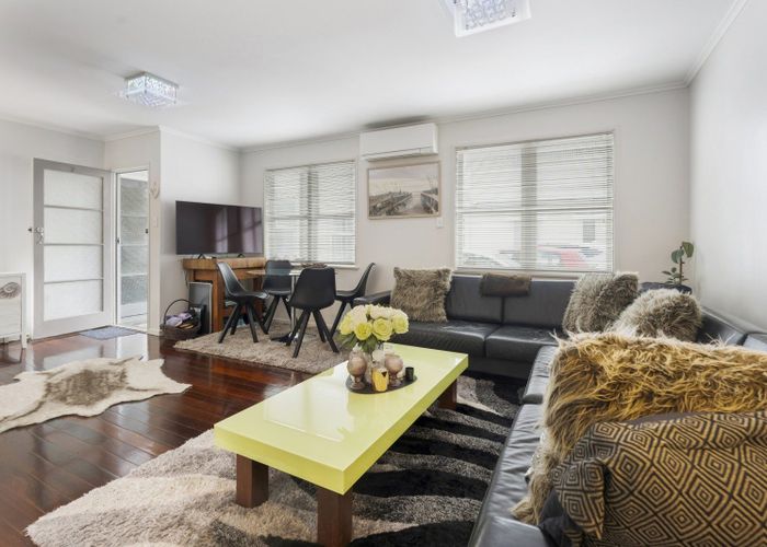  at 2/11 Maheke Street, Saint Heliers, Auckland City, Auckland