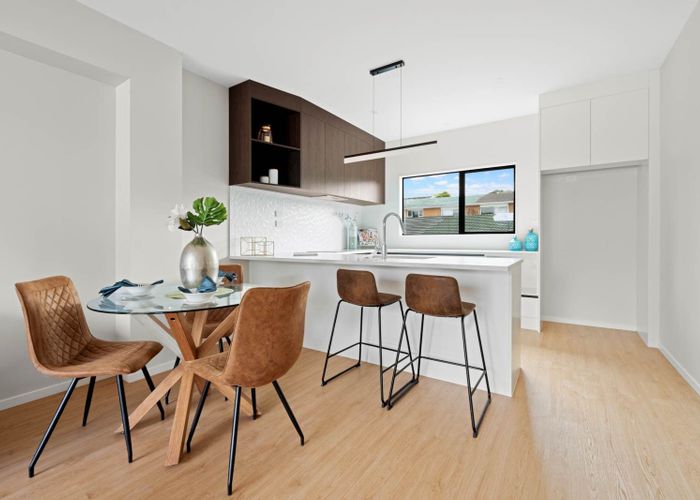  at 2/40 Campbell Road, One Tree Hill, Auckland City, Auckland