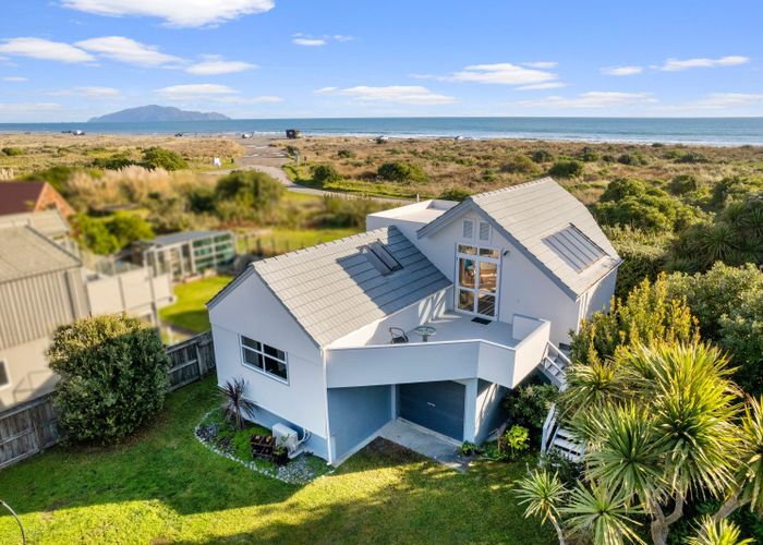  at 47 Kapiti Lane, Otaki Beach, Otaki