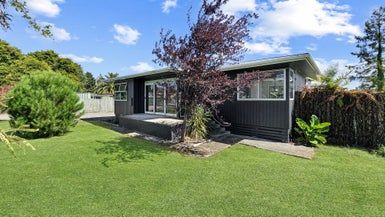  at 9 Charles Road, Hannahs Bay, Rotorua