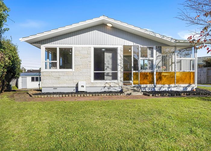  at 61 Morrow Avenue, St Andrews, Hamilton