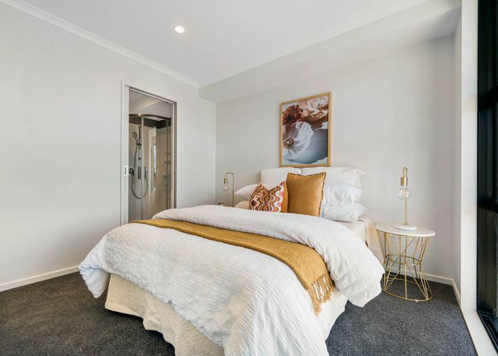  at 27 Henry Maxwell Way, Flat Bush, Manukau City, Auckland