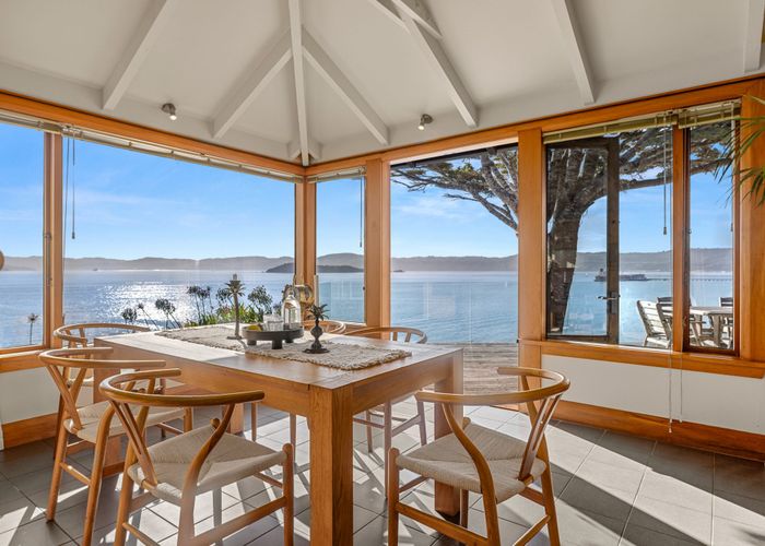  at 1 Rangiuru Road, Mahina Bay, Eastbourne, Lower Hutt, Wellington