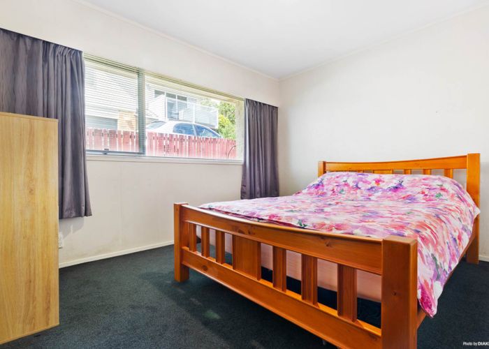  at 3/38 Littlejohn Street, Hillsborough, Auckland