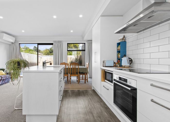  at 9/25 Thackeray Street, Hamilton Lake, Hamilton